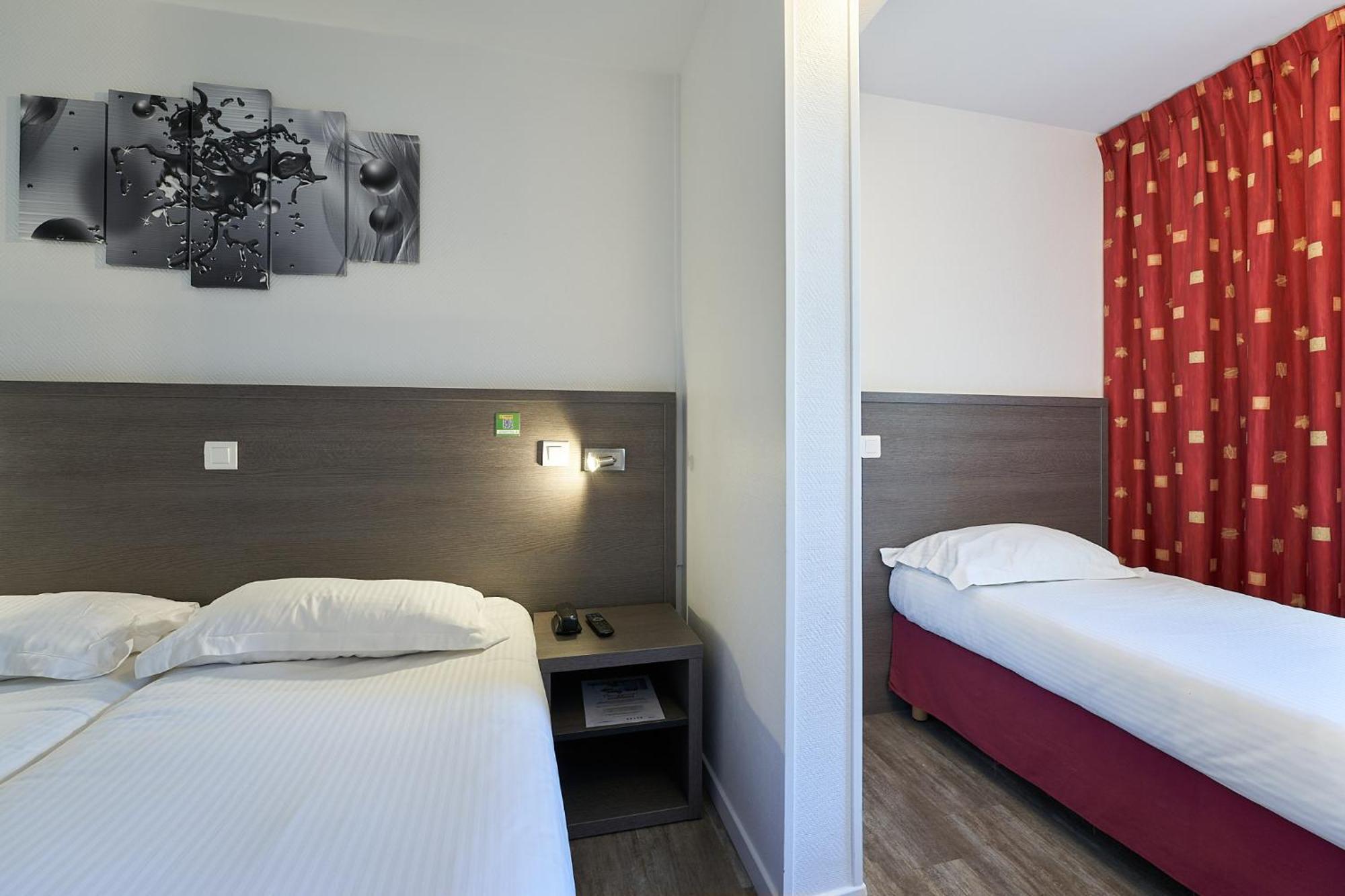 Hotel Authentic By Balladins Dijon / Marsannay-la-Cote